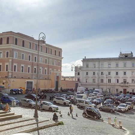 Colosseo Residenza Sette Sale Roma Esterno foto