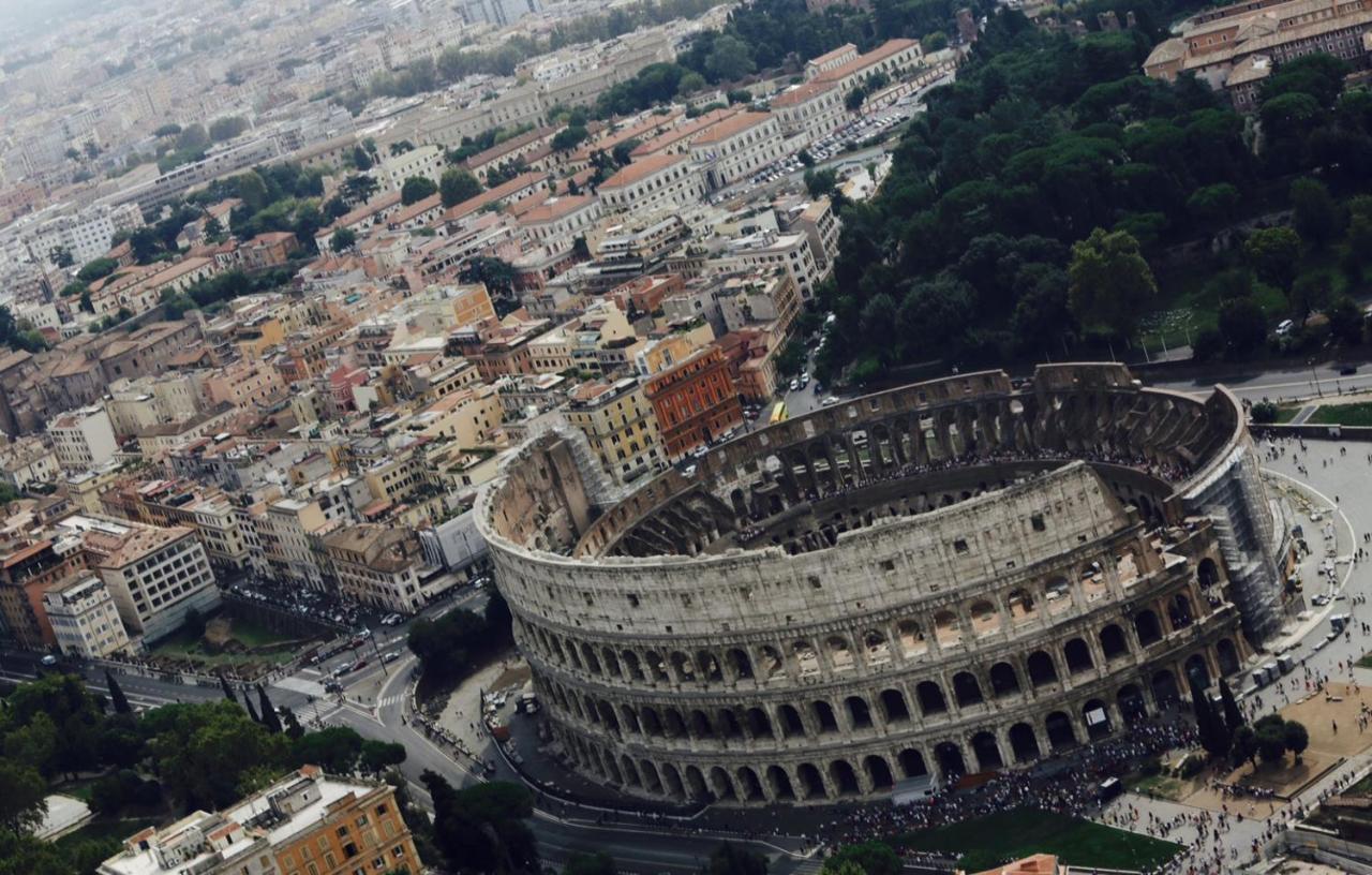 Colosseo Residenza Sette Sale Roma Esterno foto